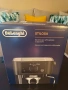 Еспресо кафемашина Delonghi, снимка 1
