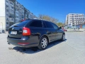 Продавам ЦЯЛА ЗА ЧАСТИ или за ремонт Шкода Октавия 2 VRS , снимка 3