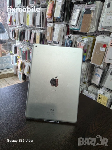 Apple iPad 8gen 10.2" (2020) WiFi 32GB, снимка 4 - Таблети - 54607219
