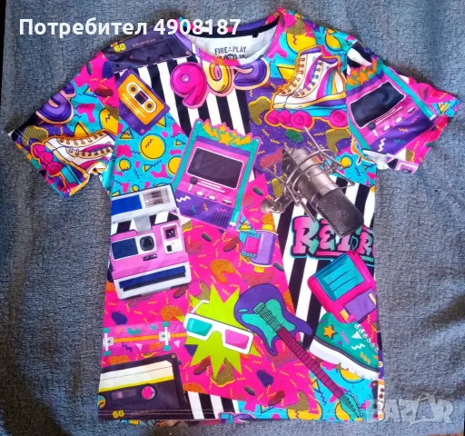 Тениска с неща от 1990 години