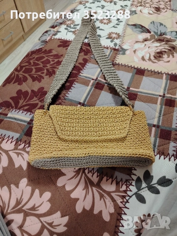 ръчно плетена чантичка 
