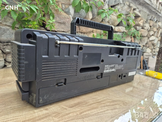 Радиокасетофон Sharp GF-329Z(BK), снимка 6 - Радиокасетофони, транзистори - 55191059