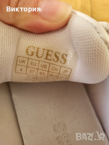 Дамски сникърси Guess, снимка 6 - Маратонки - 54250454