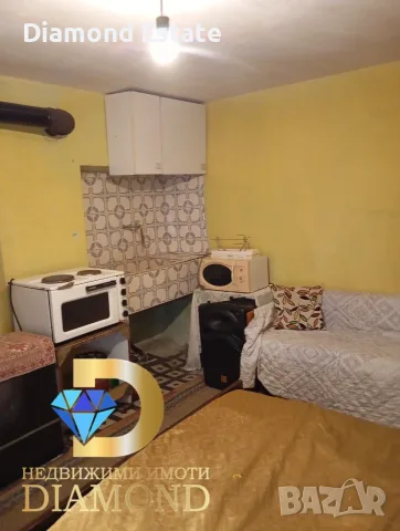 Двуетажна къща в село Узунджово, обл. Хасково, снимка 7 - Къщи - 55638984
