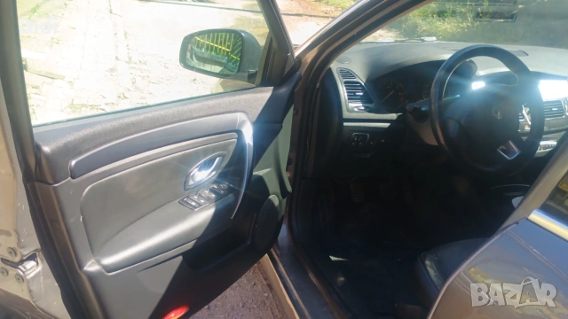 Renault laguna III, снимка 6 - Автомобили и джипове - 55081480