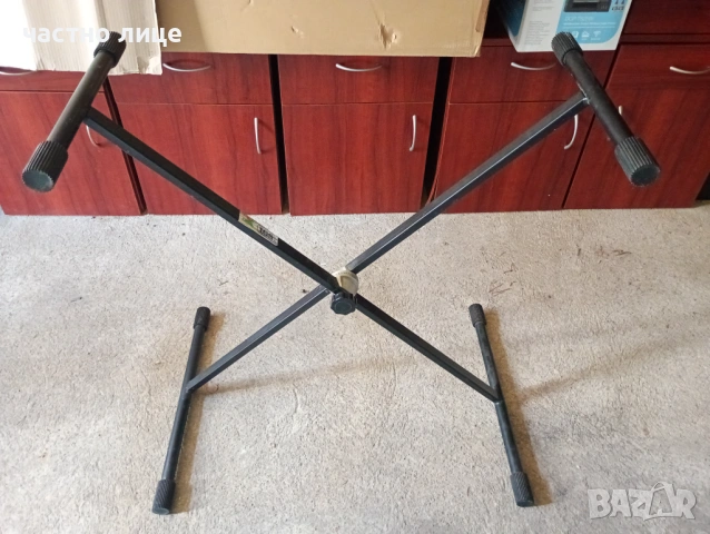 Стойки за синтезатор - единична, двойна, тройна