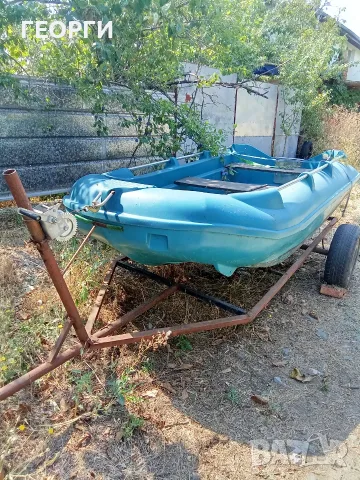 Продавам лодка със колесар, снимка 2 - Воден транспорт - 55597838