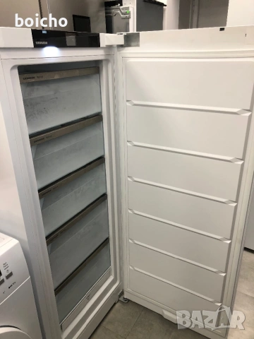 Фризер Liebherr No Frost с 5 чекмеджета 235л А+++, снимка 2 - Фризери - 52647648