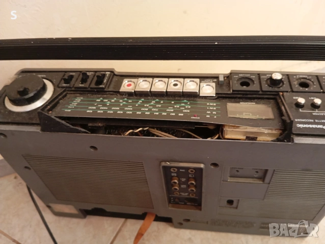 National Panasonic rs-466fds, снимка 5 - Радиокасетофони, транзистори - 54597038