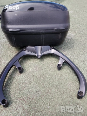 Куфар за yamaha tmax 500 със стойка, снимка 3 - Мотоциклети и мототехника - 55152436
