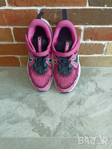 Детски маратонки Nike, снимка 2 - Детски маратонки - 54514890