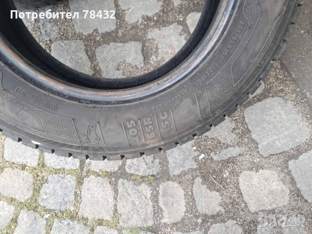 Бусови гуми 205/65/15 С, снимка 2 - Гуми и джанти - 54620689