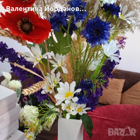 полски цветя в ваза
