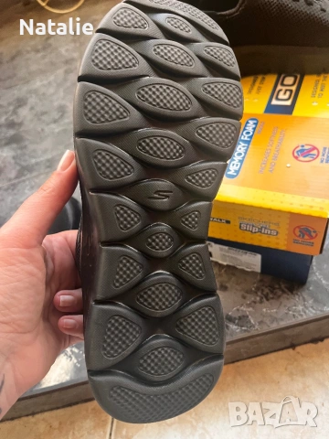 Спортни обувки, снимка 5 - Маратонки - 54346241