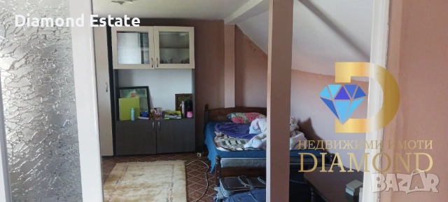 Две къщи в един двор в село Еленино, обл. Стара Загора, снимка 11 - Къщи - 54121133