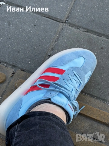 Обувки Adidas 44 2/3, снимка 2 - Спортни обувки - 54404085