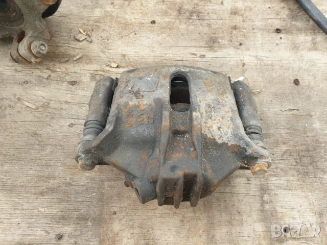 Citroen Peugeot спирачен апарат ляв десен Bosch Y01131 54mm, снимка 3 - Части - 54486435