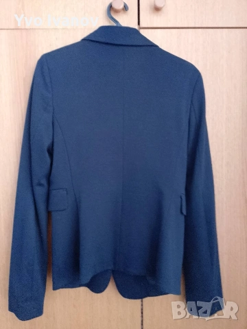 Дамско сако S размер, снимка 2 - Сака - 54288193