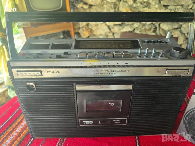 Касетофони PHiLiPS 90ar 788 UNIVERSUM, снимка 2 - Радиокасетофони, транзистори - 54041143