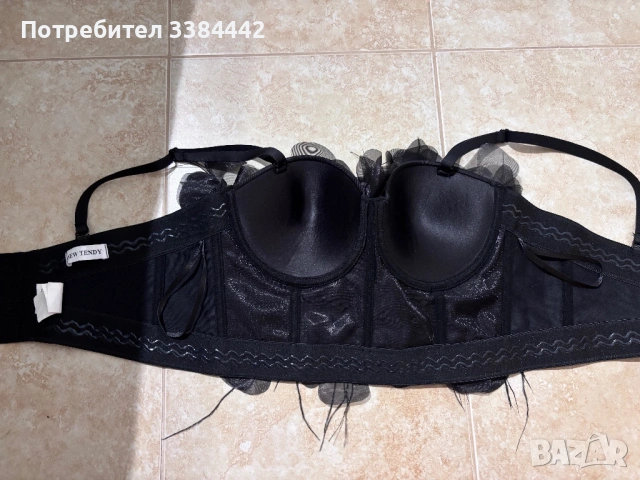Елегантен топ с 3D елементи, снимка 2 - Корсети, бюстиета, топове - 54891585