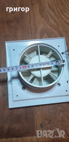 ВЕНТИЛАТОР ЗА БАНЯ
