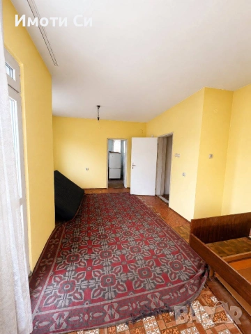 Триетажна къща, снимка 7 - Къщи - 54843382
