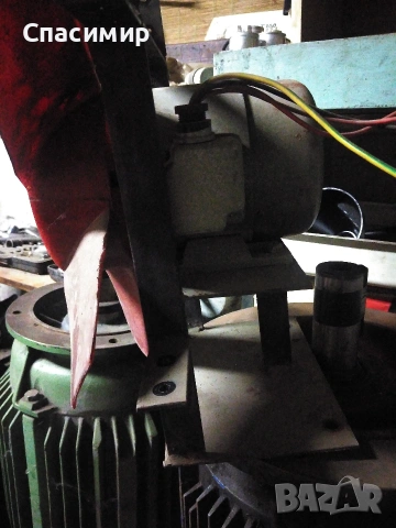 вентилатор сас стойка 250w на 1370об на Елпром Тетевен , снимка 3 - Електродвигатели - 55237987