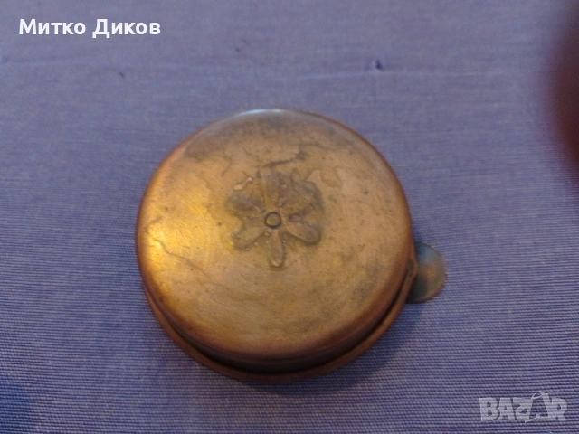 меден пепелник винтидж ги 12 см, снимка 4 - Декорация за дома - 54957354