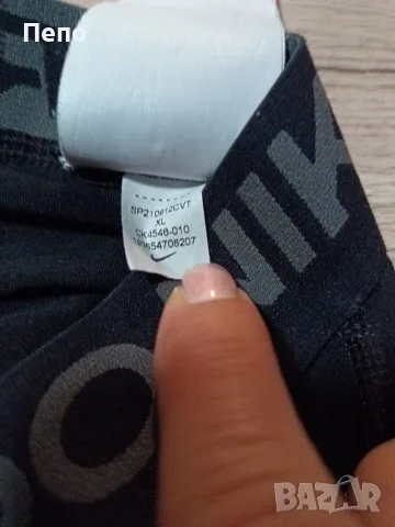 Спортен клин Nike, снимка 3 - Спортни дрехи, екипи - 55344000