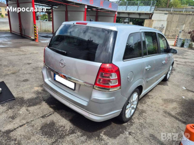 Opel Zafira, снимка 3 - Автомобили и джипове - 54743845