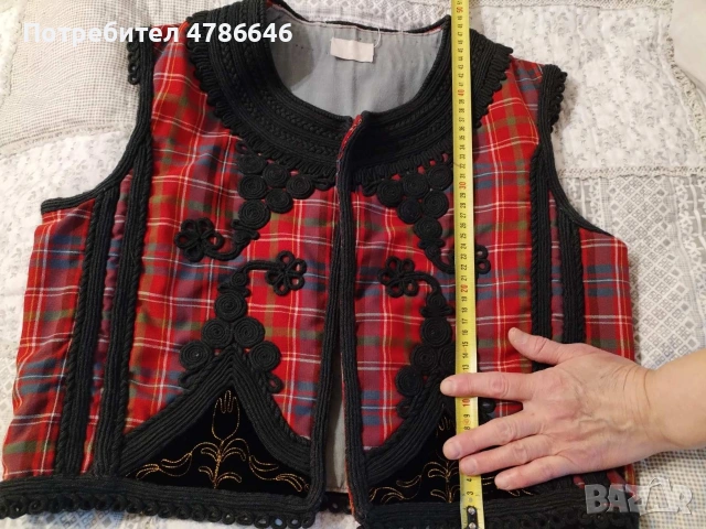 Български народни носии Елеци, снимка 5 - Антикварни и старинни предмети - 54082075