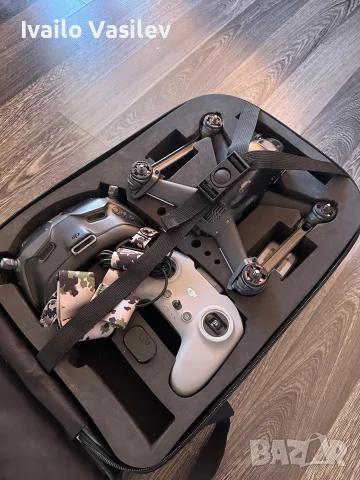 Продавам дрон DJI FPV с МНОГО аксесоари, снимка 2 - Дронове и аксесоари - 55618669