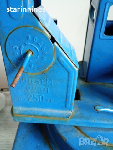 РЕДЪК МУЗЕЕН ЕКСПОНАТ! Метален камион СИМ (ЗиС) – 1960 г. – ЗА РЕСТАВРАЦИЯ, снимка 3 - Колекции - 54095960