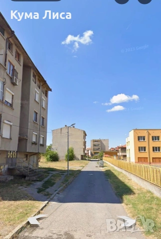 Продава четиристаен тухлен апартамент