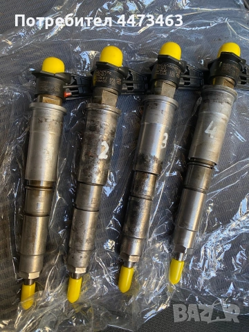 Дюзи BOSCH 0445115007  от двигател M9R  2.0 dci , за Рено Трафик/ Опел виваро