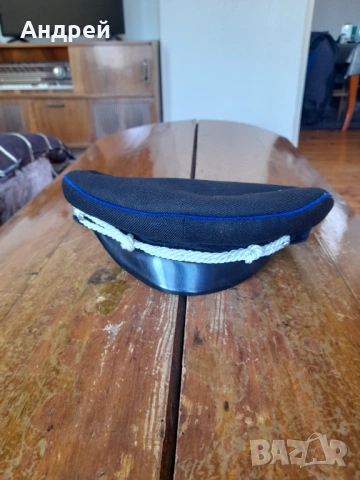 Стара Ученическа фуражка