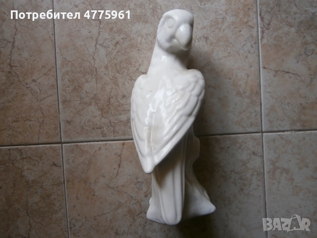 ПОрцеланова фигура 29см.