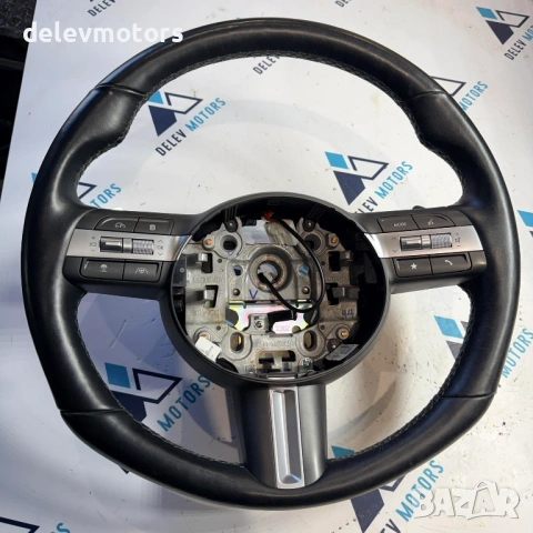 56100DF540NNB кожен мултифункционален волан с пера от Hyundai Kona SX2 1.6 GDI Hybrid, двигател G4LL