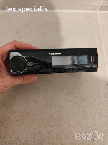 Авторадио Pioneer, снимка 2 - Аксесоари и консумативи - 55466790