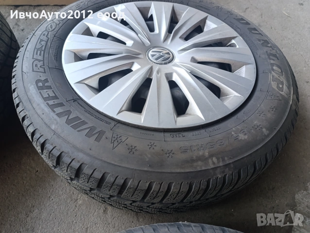 Зимни гуми комплект с метални джанти и тасове VW golf 7, снимка 3 - Гуми и джанти - 55068402