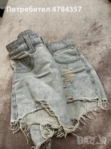 Дамски къси дънки, снимка 3 - Дънки - 54196346