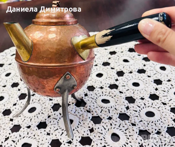 Чайник на 3 крачета с дървена дръжка, снимка 2 - Други стоки за дома - 55654284