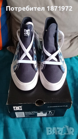 Продавам нови ,дамски кецове DC shoes , номер 38., снимка 2 - Кецове - 54366703