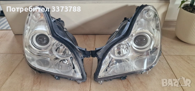Продавам изцяло рециклирани фарове за W219 (CLS)