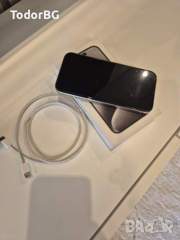 Apple Iphone 15 pro 512gb white titanium Отлично състояние Гаранция, снимка 2 - Apple iPhone - 54533014