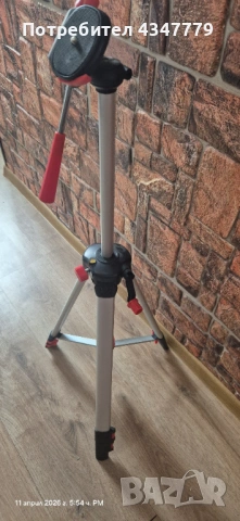 Продавам алуминиев статив 155 см, снимка 2 - Фотоапарати - 54168192