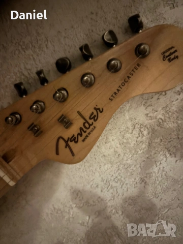 Електрическа китара Fender Stratocaster Made in USA – синя, снимка 3 - Китари - 55246153