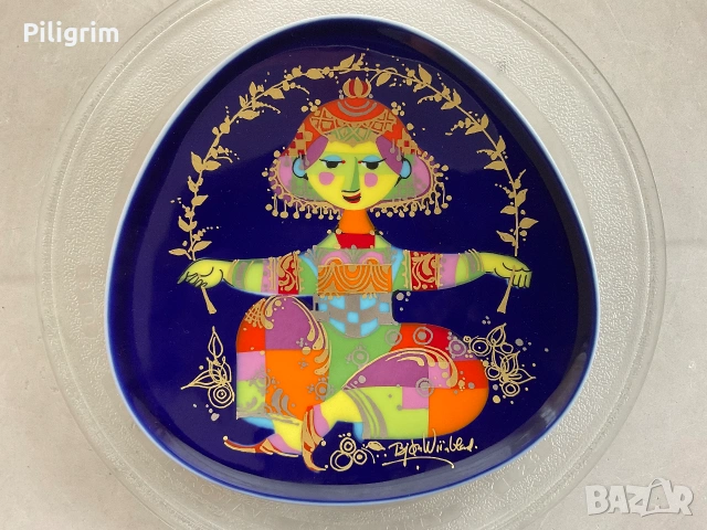 Декоративна порцеланова чиния Rosenthal от серията "1001  нощи". Мотив №8.