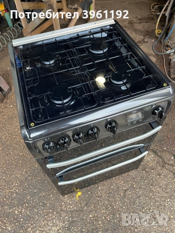 Газова готварска печка HOTPOINT две фурни , снимка 7 - Печки, фурни - 55242879