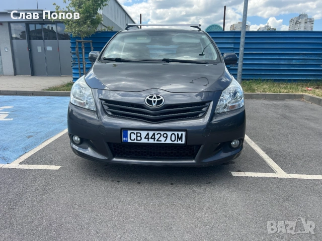 Toyota Verso 2.0D-4D 126, снимка 2 - Автомобили и джипове - 54580880
